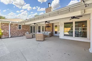 7902 Windswept Ln, Houston, TX 77063 - Photo 29