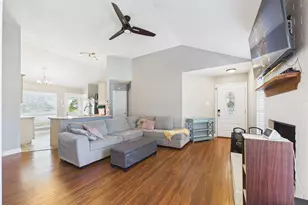 8403 Lazy Brook Ln, La Porte, TX 77571 - Photo 7