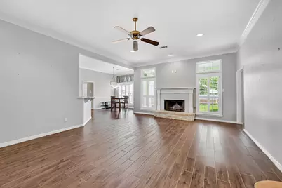 2107 Williams Way, Bryan, TX 77808 - Photo 5