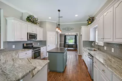 2107 Williams Way, Bryan, TX 77808 - Photo 7