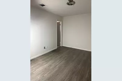 12807 Crow Valley Lane, Houston, TX 77099 - Photo 9