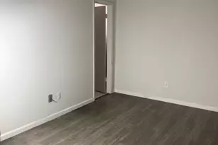 12807 Crow Valley Ln, Houston, TX 77099 - Photo 9