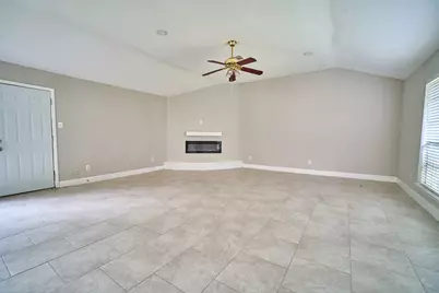 923 Kenforest Drive, Missouri City, TX 77489 - Photo 11