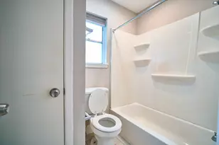 923 Kenforest Dr, Missouri City, TX 77489 - Photo 9