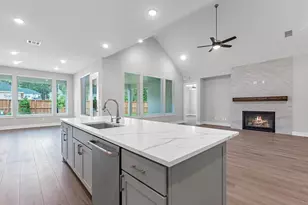 18307 Red Dahlia Rd, Richmond, TX 77407 - Photo 9