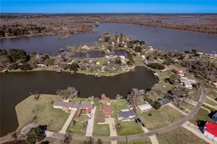 53 Lakeview Dr, Huntsville, TX 77320 - Photo 41