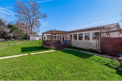 53 Lake View Drive, Huntsville, TX 77320 - Photo 31