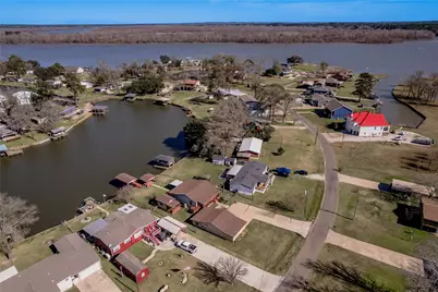 53 Lake View Drive, Huntsville, TX 77320 - Photo 49