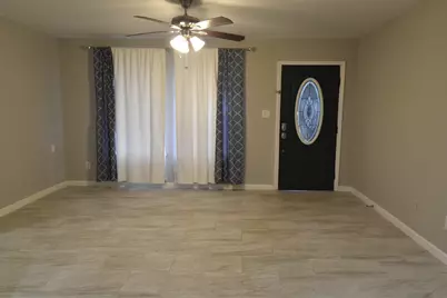 715 E 43rd Street, Houston, TX 77022 - Photo 3