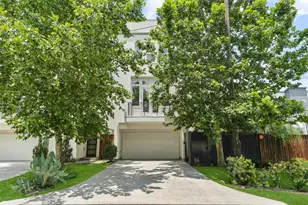 3205 Baron St, Houston, TX 77020 - Photo 1