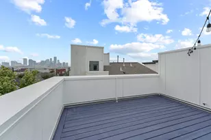 3205 Baron St, Houston, TX 77020 - Photo 3