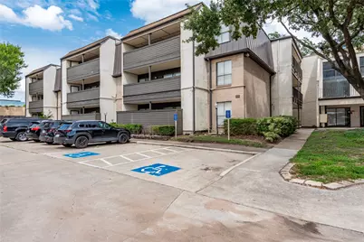 3005 Walnut Bend Lane #12, Houston, TX 77042 - Photo 19