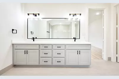 8803 Hollywood Garden Lane, Houston, TX 77080 - Photo 15