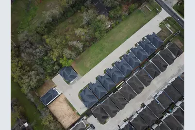 8803 Hollywood Garden Lane, Houston, TX 77080 - Photo 29