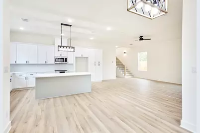 8803 Hollywood Garden Lane, Houston, TX 77080 - Photo 7