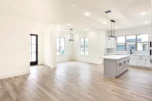 8803 Hollywood Garden Ln, Houston, TX 77080 - Photo 5