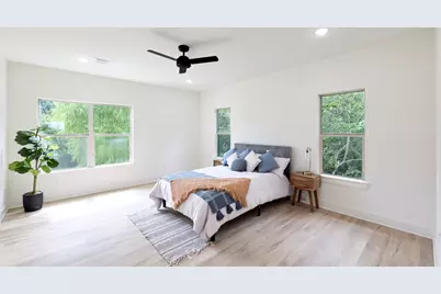 8803 Hollywood Garden Lane, Houston, TX 77080 - Photo 13