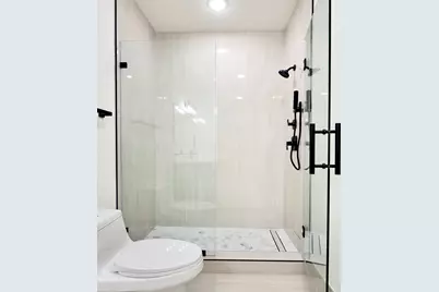 8803 Hollywood Garden Lane, Houston, TX 77080 - Photo 21