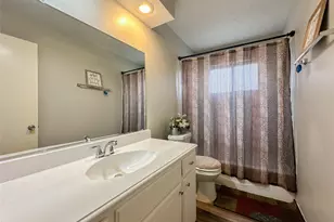 22319 Meadowgate Dr, Spring, TX 77373 - Photo 15