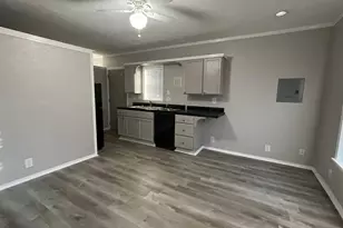 4801 14th St, Bacliff, TX 77518 - Photo 3