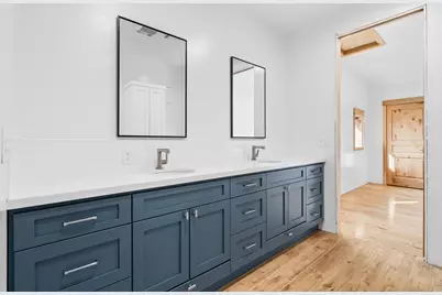 1925 Hills Road, Carmine, TX 78932 - Photo 33