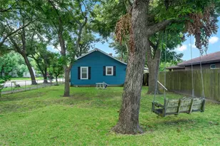 [Address not provided], Texas City, TX 77590 - Photo 3