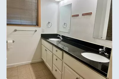 2005 2nd Street N, Texas City, TX 77590 - Photo 9