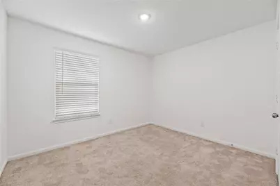 7322 Madison Commons Lane, Houston, TX 77075 - Photo 13