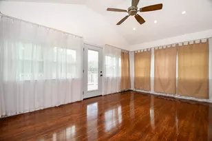 704 6th St, Kemah, TX 77565 - Photo 13