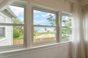 704 6th St, Kemah, TX 77565 - Photo 11