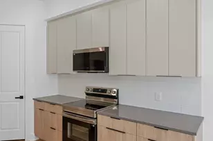 3438 Rebecca St, Houston, TX 77021 - Photo 7