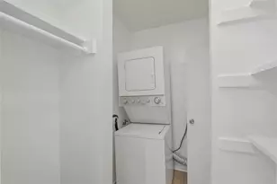 2727 Briarhurst Dr, Houston, TX 77057 - Photo 9