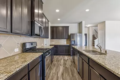 9306 Rustic Bay Court, Cypress, TX 77433 - Photo 5