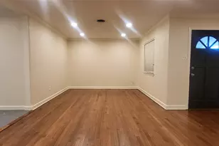 1902 Amy Dr, Baytown, TX 77520 - Photo 5