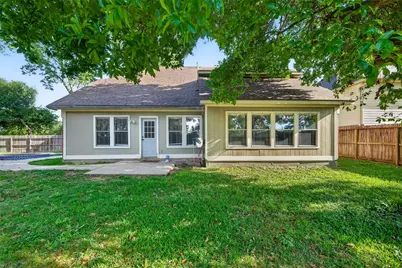 915 Highland Woods Drive, Highlands, TX 77562 - Photo 47