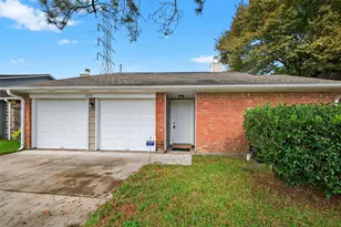 2610 Creekway Cir, Missouri City, TX 77459 - Photo 3