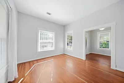 1247 Columbia Street, Houston, TX 77008 - Photo 9