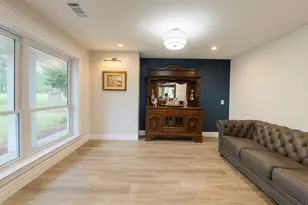 211 Garden W, Conroe, TX 77304 - Photo 19