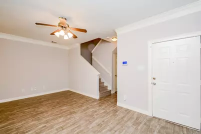 10347 Panther Point Drive, Houston, TX 77099 - Photo 3