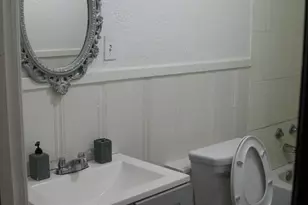 2610 Scott St, Houston, TX 77004 - Photo 9