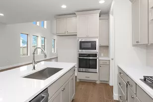 267 Mallards Rim Dr, Willis, TX 77318 - Photo 9