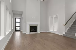 267 Mallards Rim Dr, Willis, TX 77318 - Photo 3