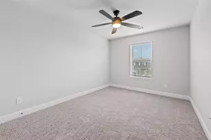 4414 W Bayou Maison Cir, Dickinson, TX 77539 - Photo 23
