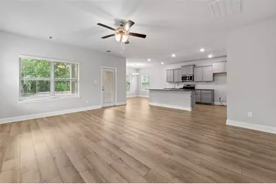 4414 W Bayou Maison Circle, Dickinson, TX 77539 - Photo 7