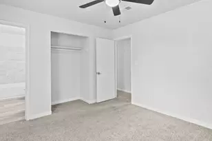 9706 Farragut St, Houston, TX 77078 - Photo 9