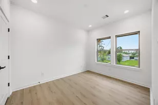 8205 Safebuy St, Houston, TX 77028 - Photo 31