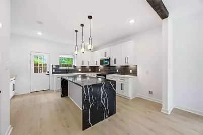 8205 Safebuy Street #A/B, Houston, TX 77028 - Photo 11