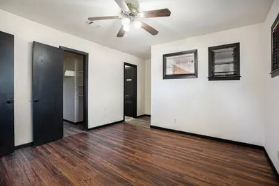 2439 11th Street N, Texas City, TX 77590 - Photo 9