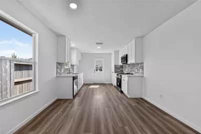 14411 Bryce Meadow Lane, Houston, TX 77047 - Photo 11