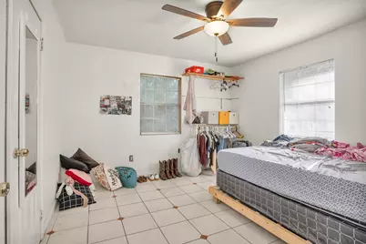 417 E Park Street, Alvin, TX 77511 - Photo 11